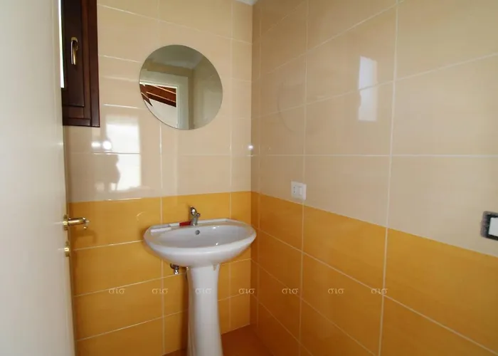 Borgo Cenate Villa Santa Caterina (Lecce)