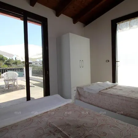 Villa Borgo Cenate Santa Caterina (Apulia)