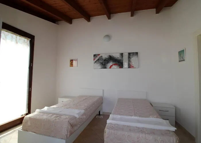 Borgo Cenate Villa Santa Caterina (Lecce)